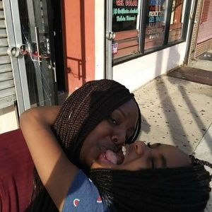 Meet your Posher, Nadira